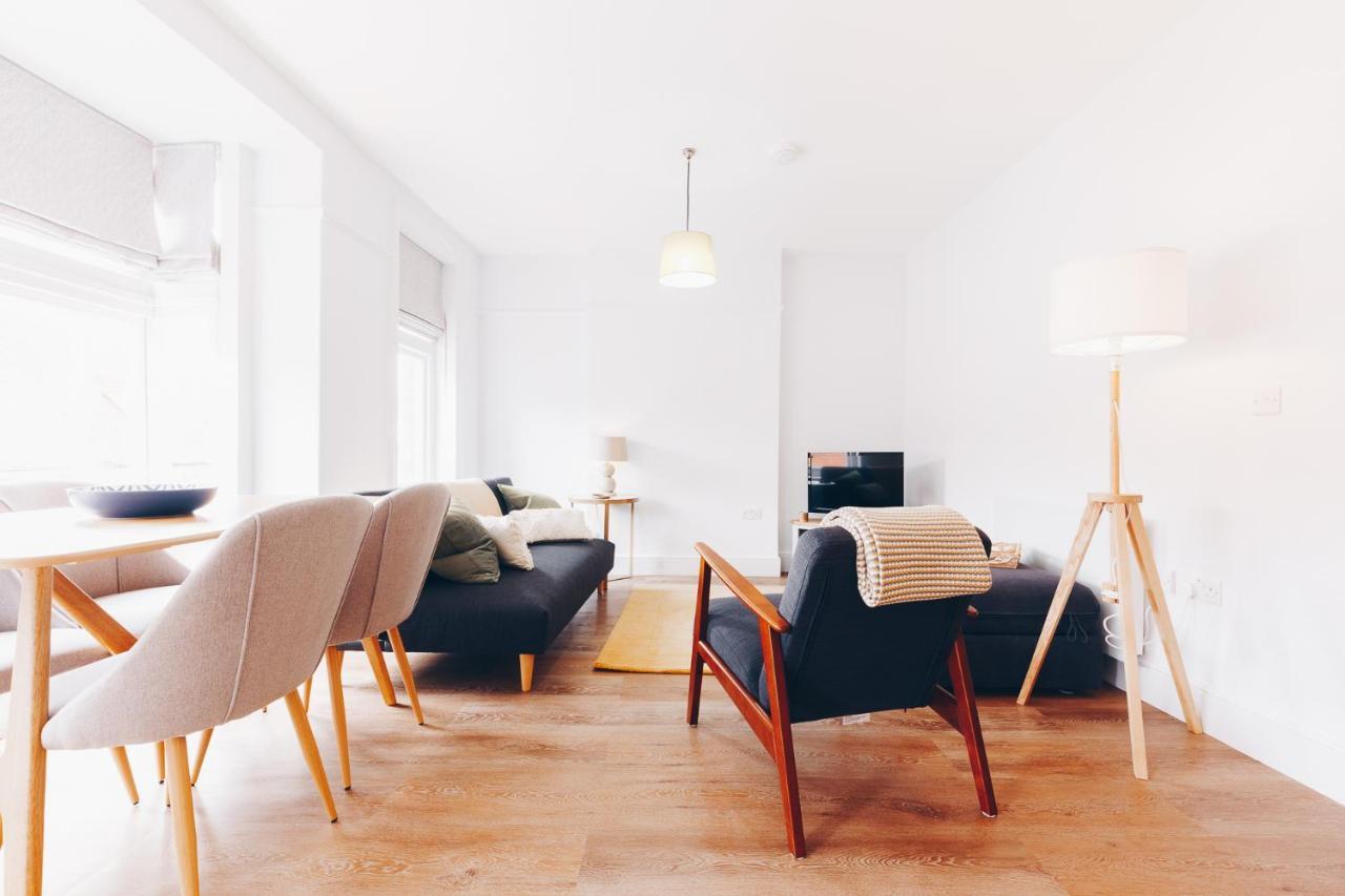 South Street Apartments Chichester Luaran gambar