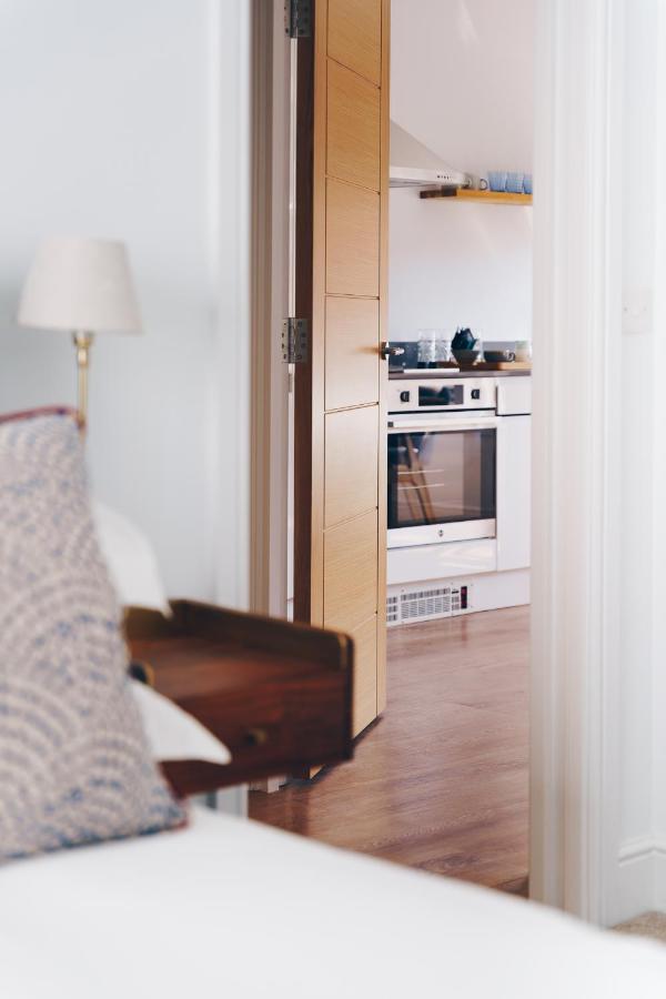 South Street Apartments Chichester Luaran gambar
