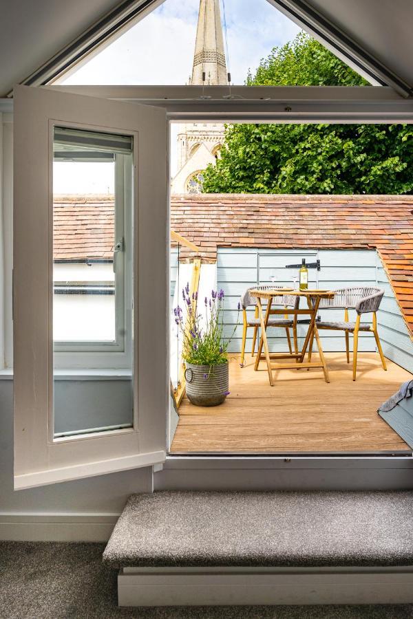 South Street Apartments Chichester Luaran gambar
